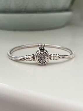 NWT Pandora Moments Crown CZ Charm Bracelet, 925, XS